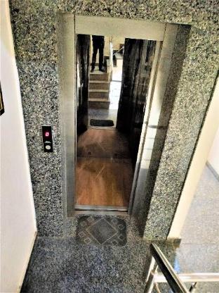 hotel star light near nizamuddin station