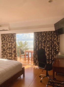 little italy hotel