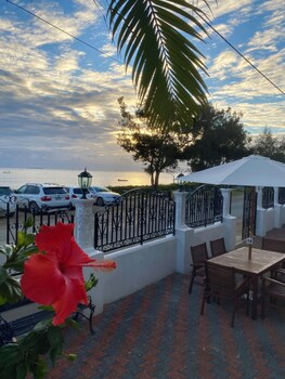 little italy hotel