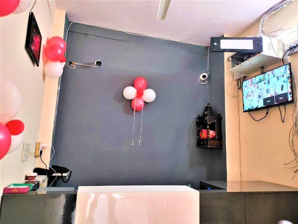 comfort inn hotel near mayurvihar metro1