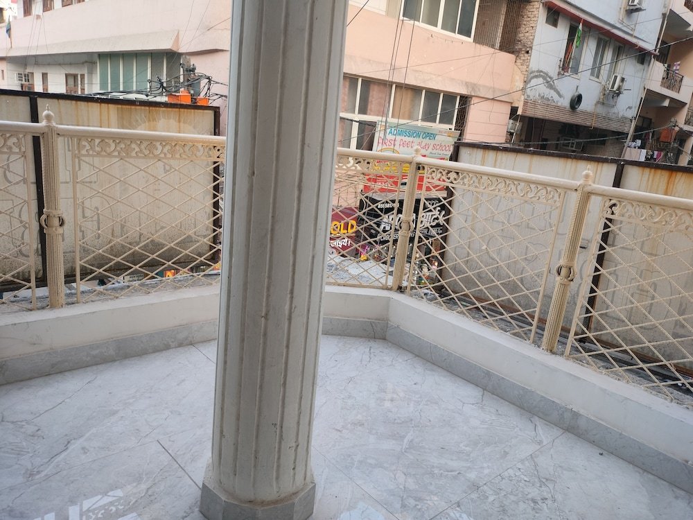 comfort inn hotel near mayurvihar metro1