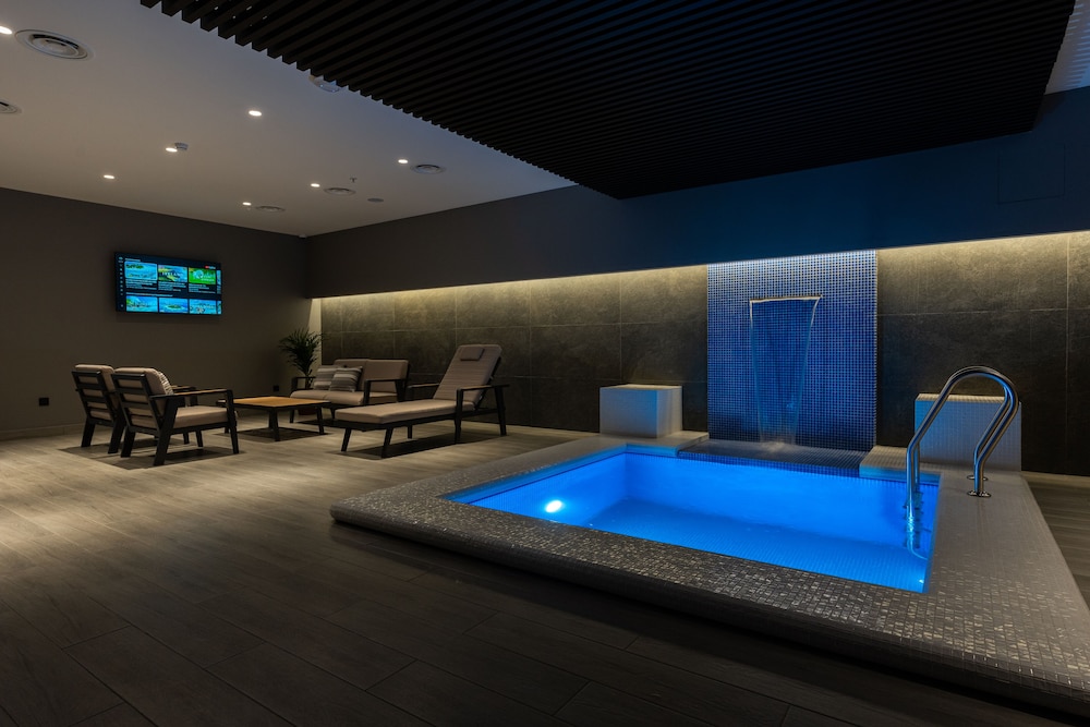 the elements hotel