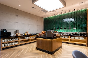 the elements hotel