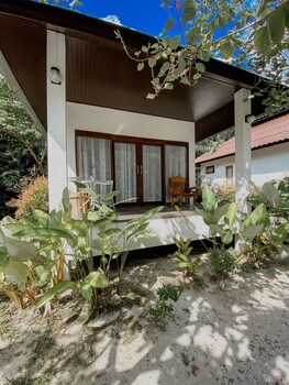 maliblue resort khanom