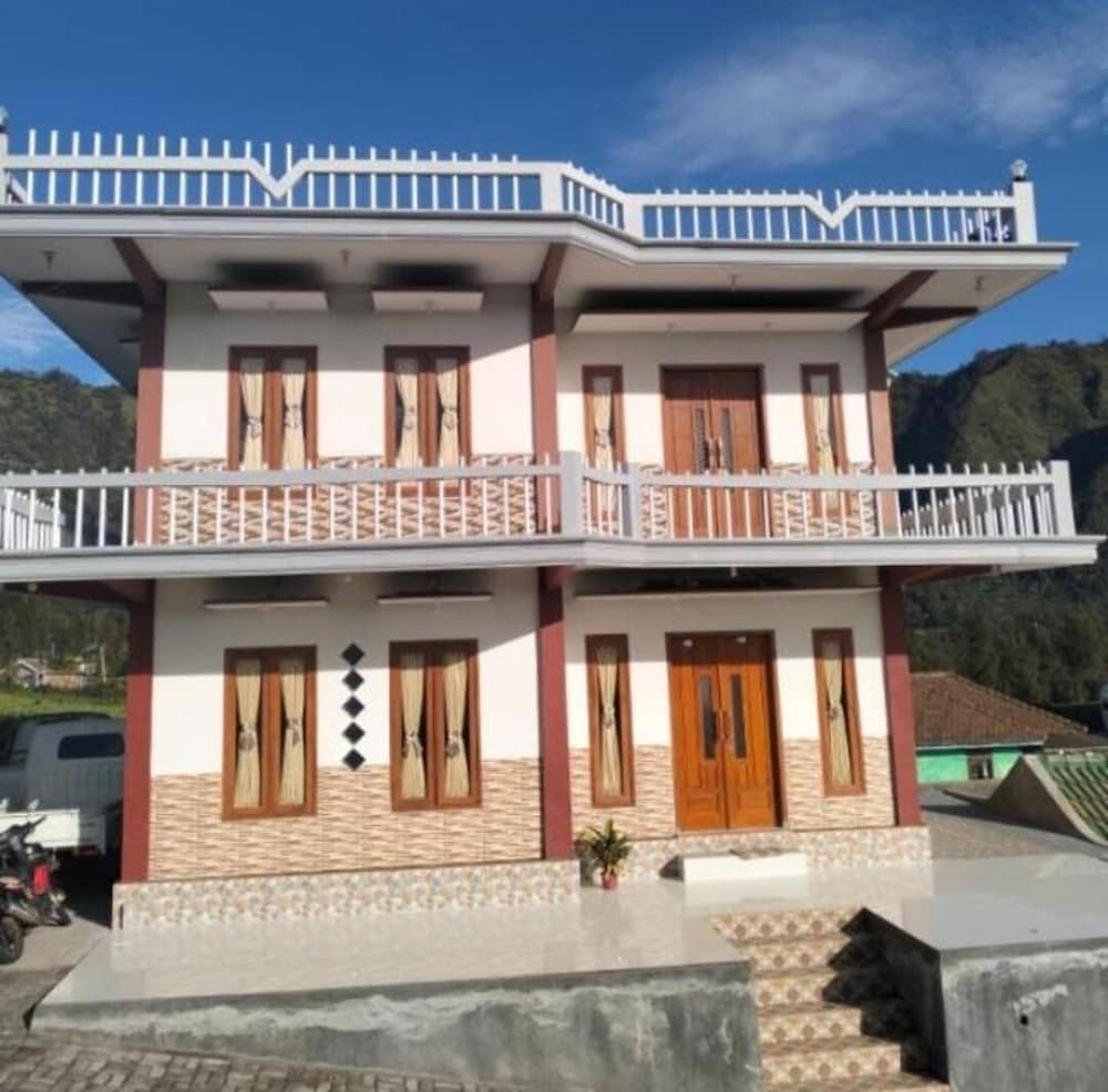 bromo seruni guesthouse