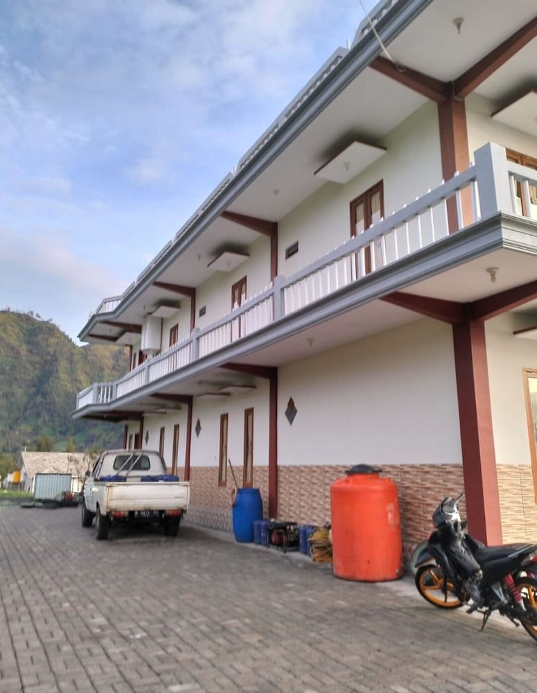 bromo seruni guesthouse