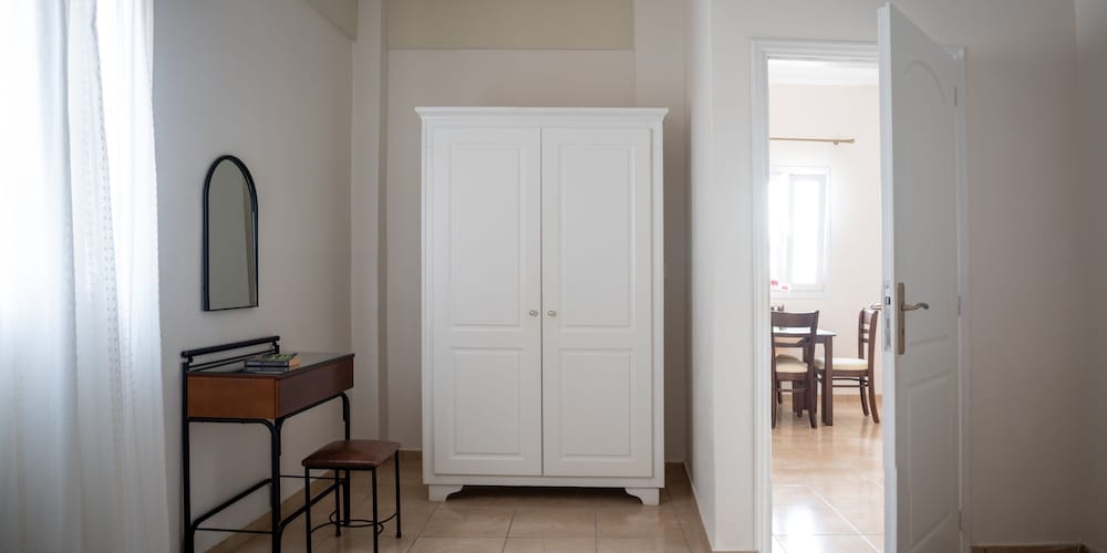 moonlight apartments and suites