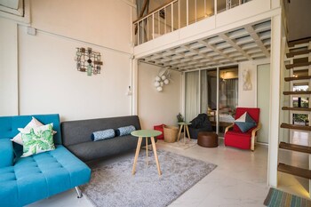 contemporary loft in the heart of chiang mai 5 mins from nimman