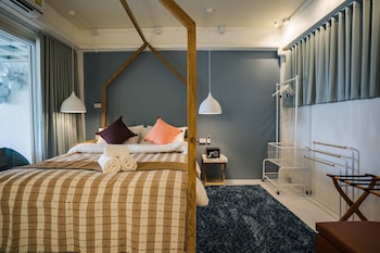 contemporary loft in the heart of chiang mai 5 mins from nimman