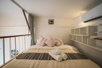 contemporary loft in the heart of chiang mai 5 mins from nimman