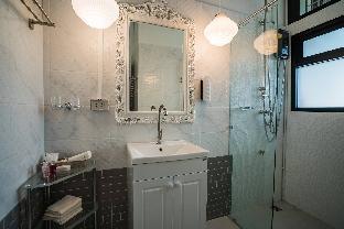 contemporary loft in the heart of chiang mai 5 mins from nimman