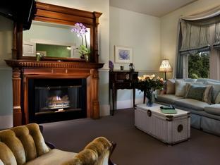 the groveland hotel