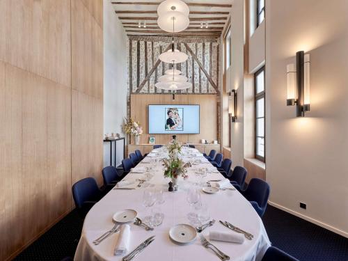 domaine reine margot paris issy mgallery collection