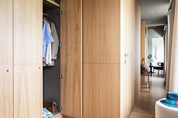 domaine reine margot paris issy mgallery collection