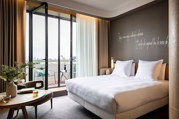 domaine reine margot paris issy mgallery collection