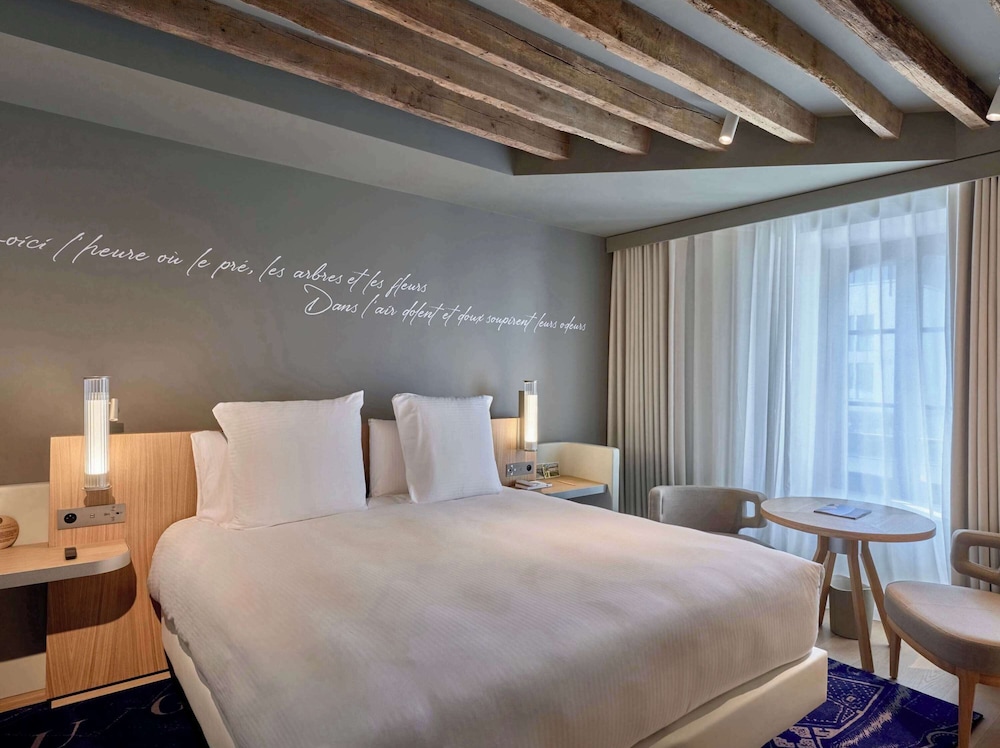 domaine reine margot paris issy mgallery collection