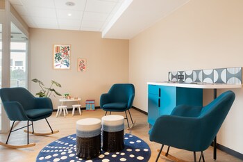 ibis styles miramas provence