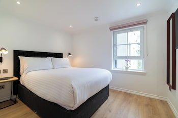 premier suites edinburgh fountain court