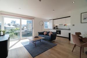 Premier Suites Edinburgh Fountain Court,West End>>Edinburgh,4 star