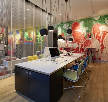 citizenm austin downtown