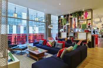 citizenm austin downtown