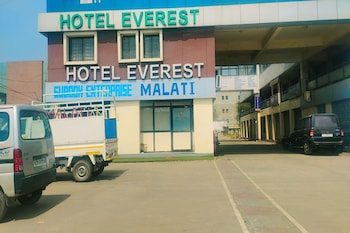 everest hotel