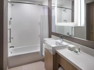 springhill suites by marriott franklin mint