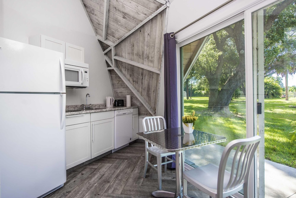 studio 01 lake sumner