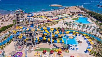 blend club aqua resort