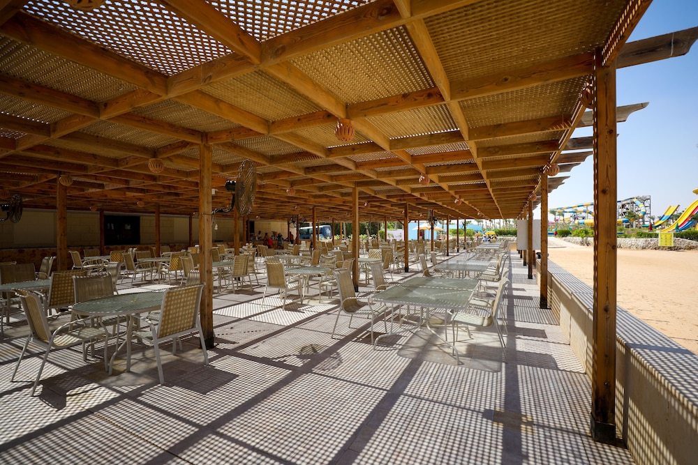 blend club aqua resort