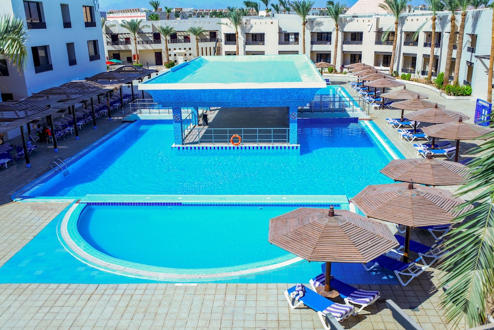 blend club aqua resort