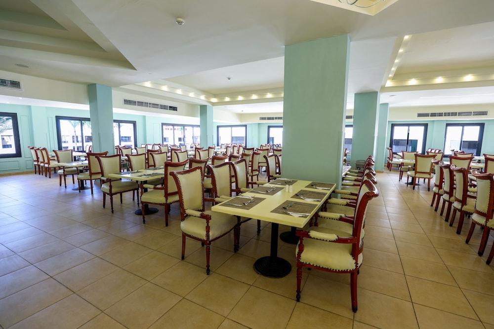 blend club aqua resort