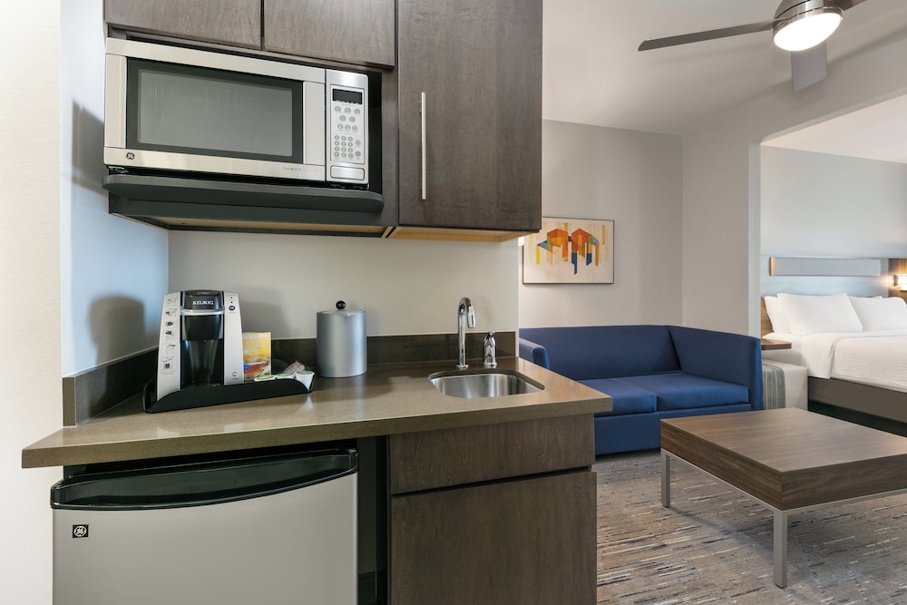 holiday inn express and suites amarillo west by ihg