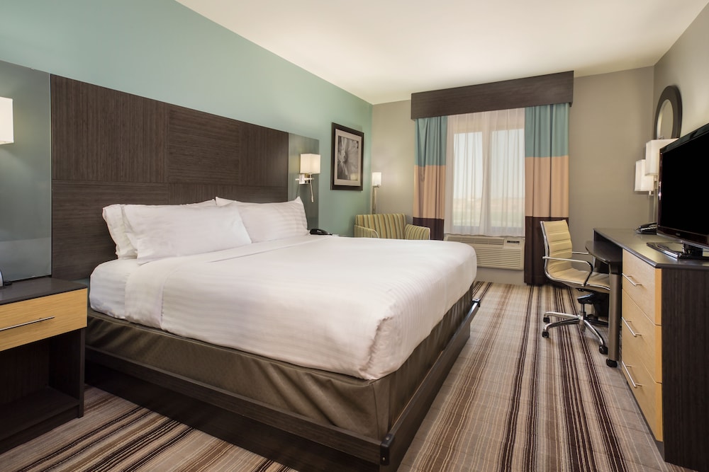 holiday inn express and suites amarillo west by ihg