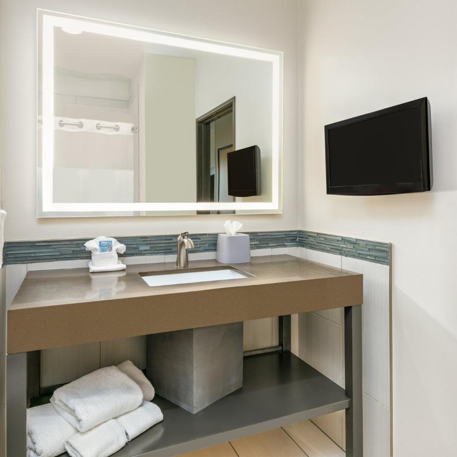 holiday inn express and suites amarillo west by ihg