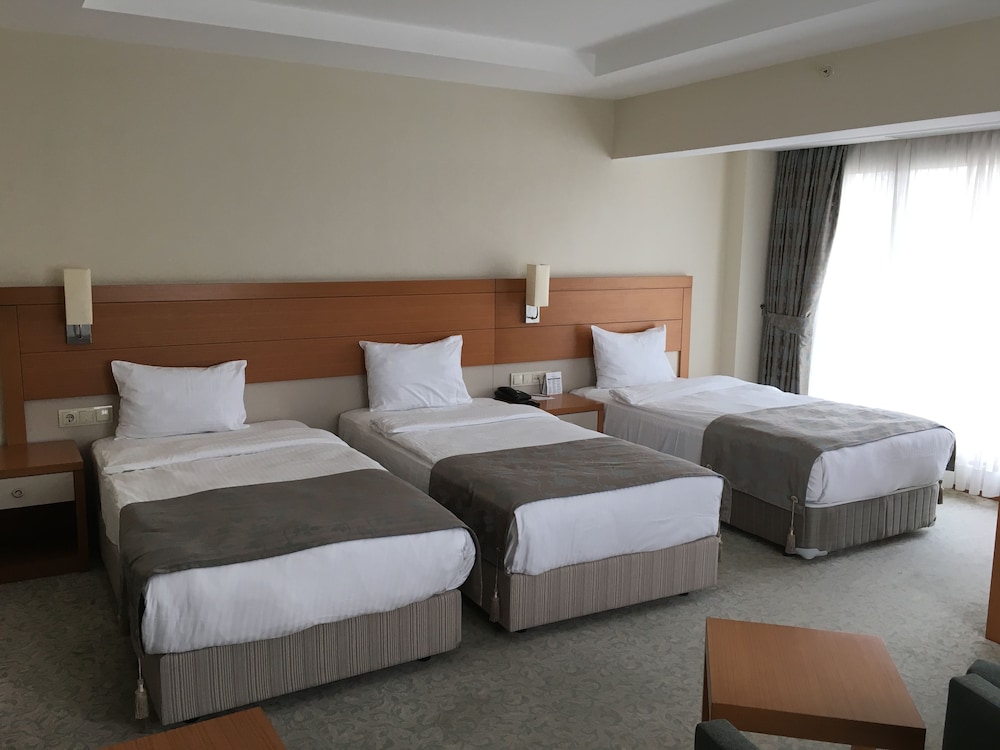 mercia hotels and resorts