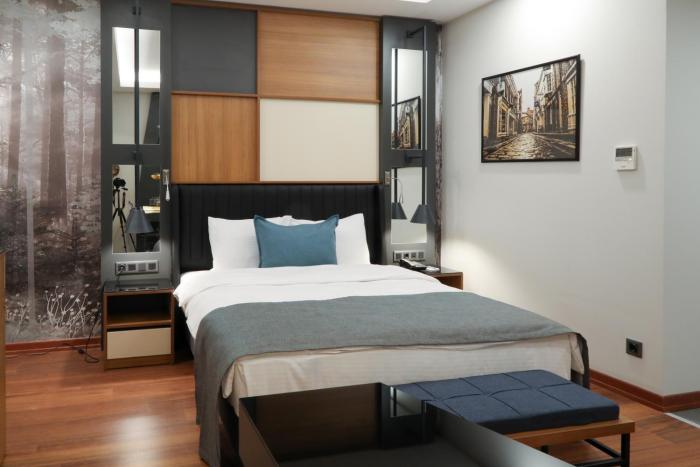 expoist hotel