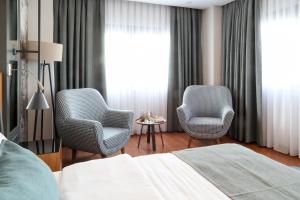 expoist hotel