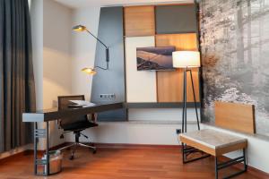 expoist hotel