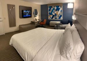 holiday inn express hotel and suites hermosa beach by ihg