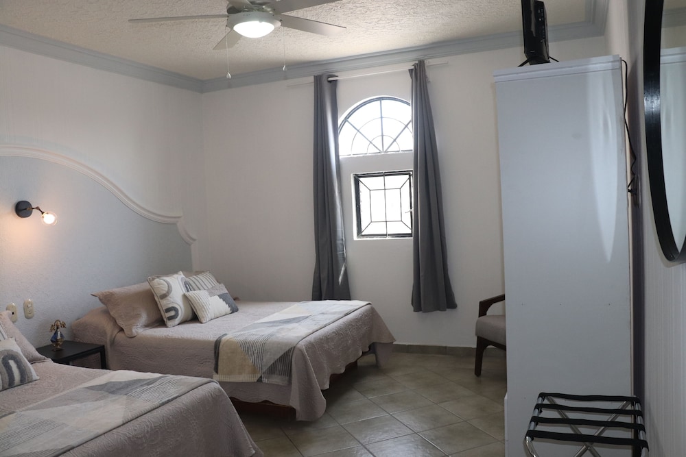 hotel plaza san juan