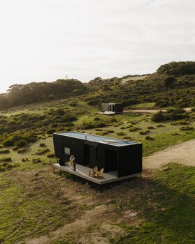 cabn kangaroo island ocean view private off grid luxury accommodation