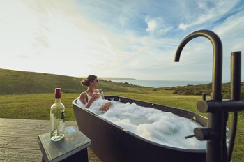 cabn kangaroo island ocean view private off grid luxury accommodation