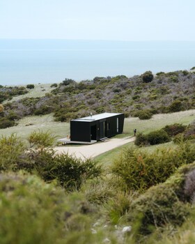 cabn kangaroo island ocean view private off grid luxury accommodation