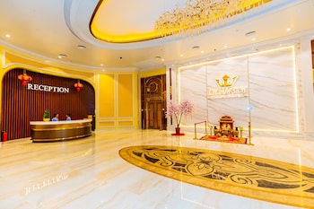 dynasty casino hotel