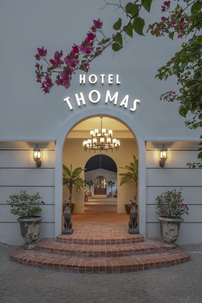 thomas bangkok hotel