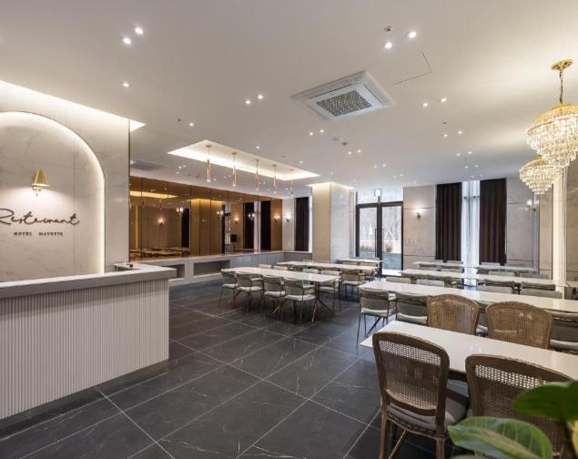uiwang hotel mayotte