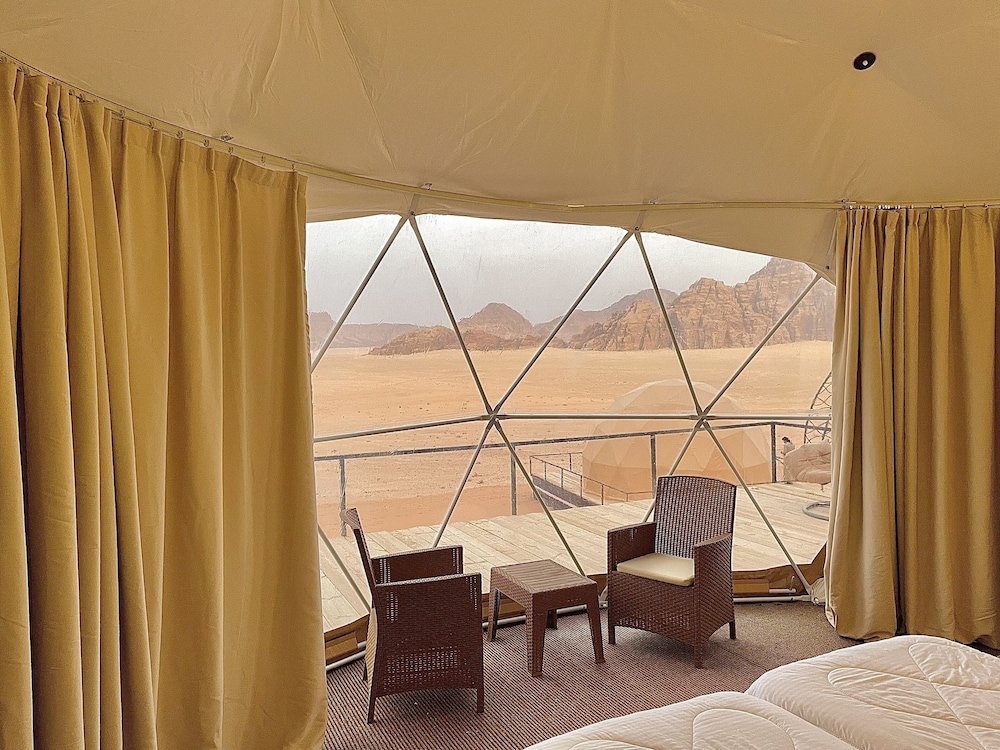 shaheen luxury camp