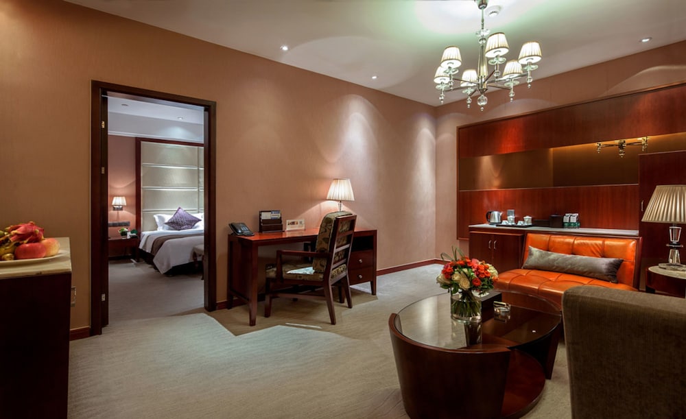 wuhan tianchimel hotel