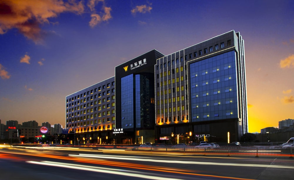 wuhan tianchimel hotel